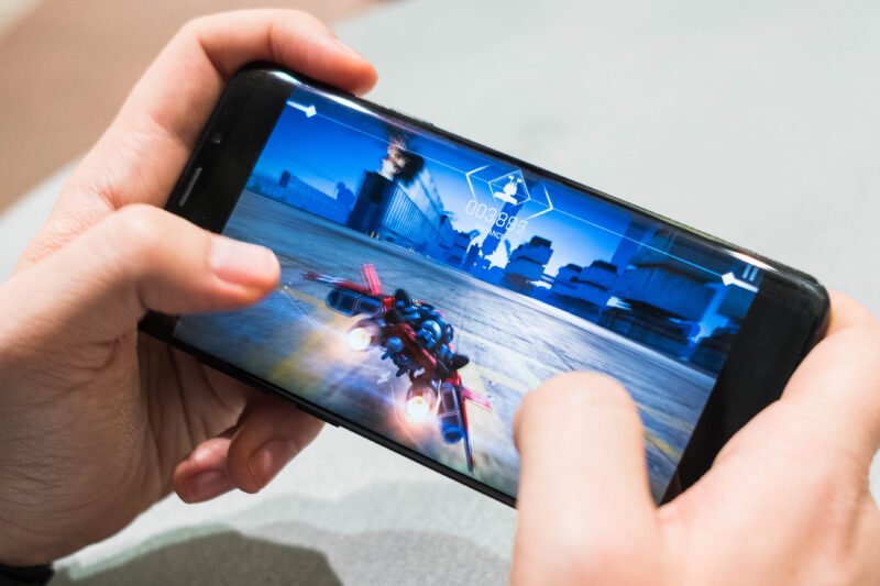 Mobile Gaming: Evolusi Hiburan, Tantangan, dan Masa Depan yang Cerah