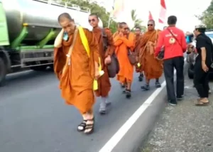Perjalanan Spiritual: Menggapai Kedamaian di Tempat-Tempat Suci Dunia