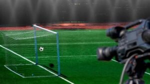 Revolusi di Lapangan Hijau: Inovasi Bola Pintar dan Masa Depan Sepak Bola