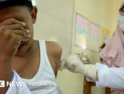 Vaksin: Cahaya di Ujung Pandemi, Perkembangan Terkini dan Tantangan yang Ada
