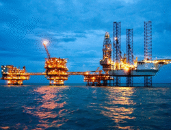 Harga Minyak Tertekan Akibat Kenaikan Stok Energi AS